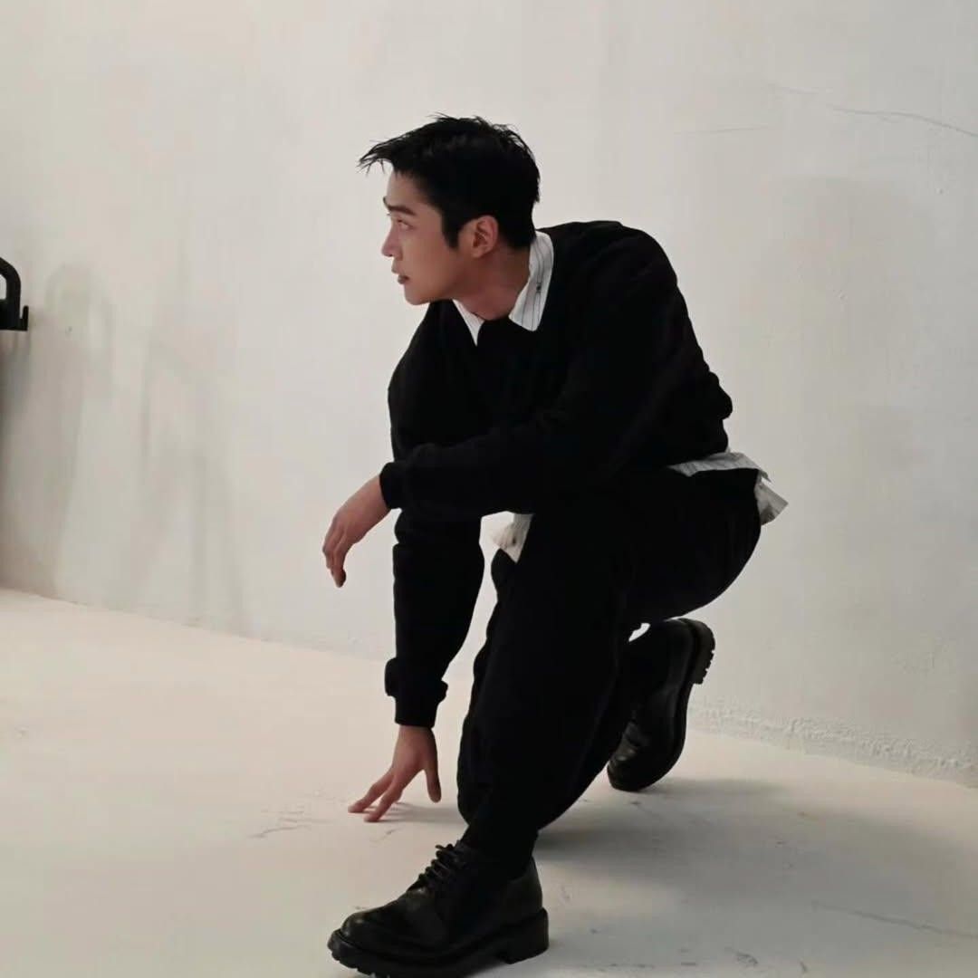 A moment captured by a fan of Rowoon