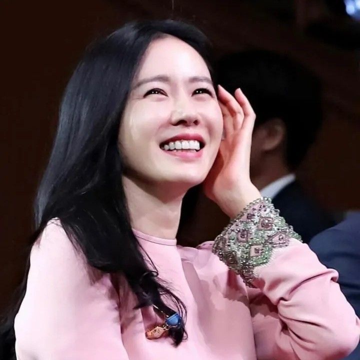 A moment captured by a fan of Son Yejin