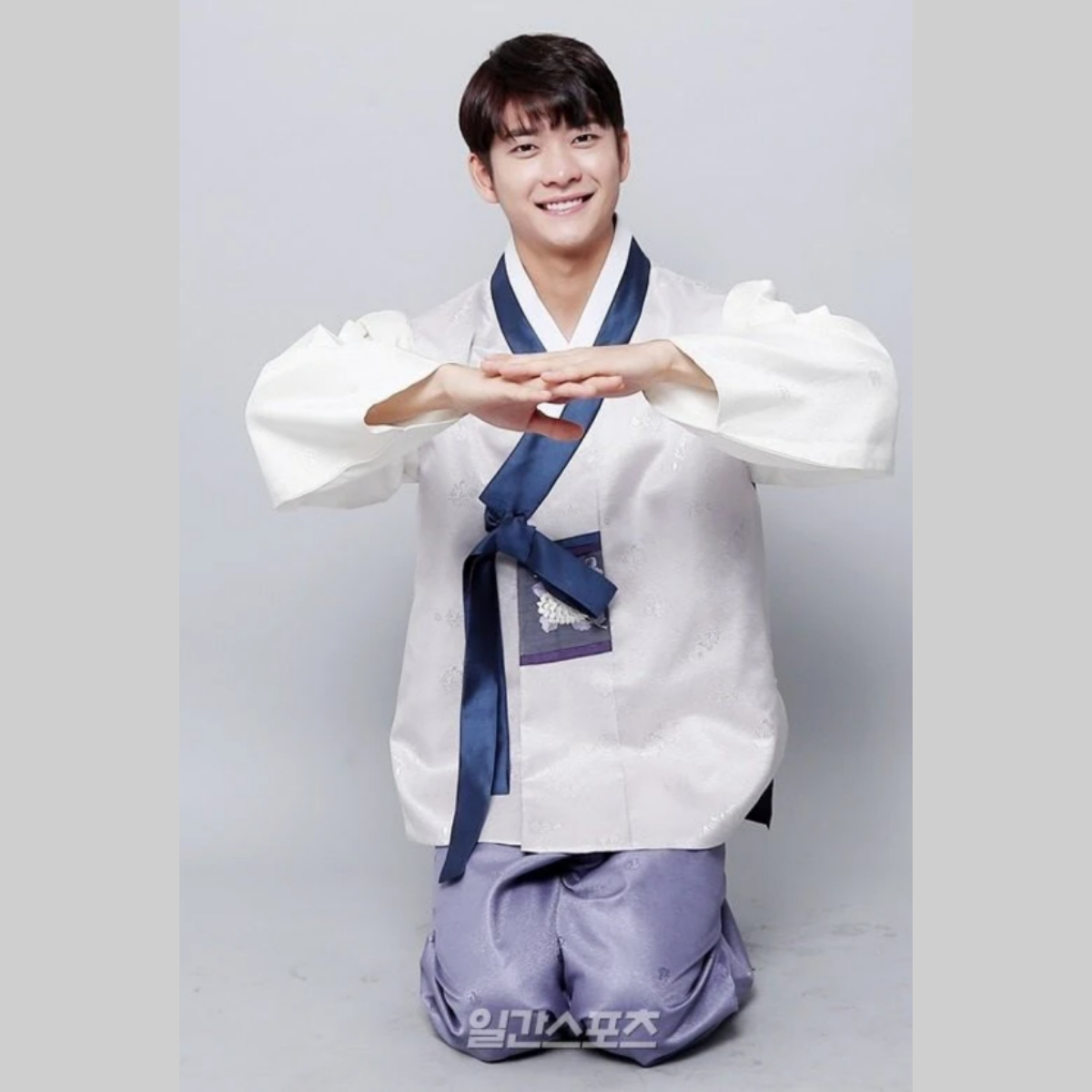 Behind-the-scenes cut of Kang Taeoh