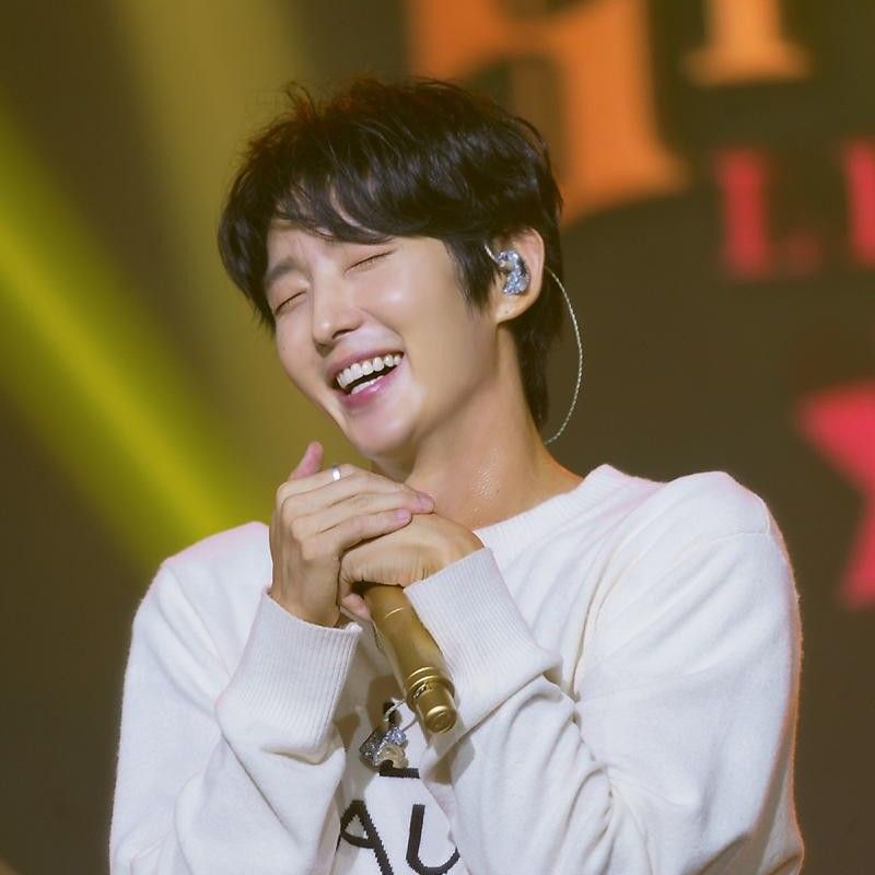 이준기 최근 활동샷