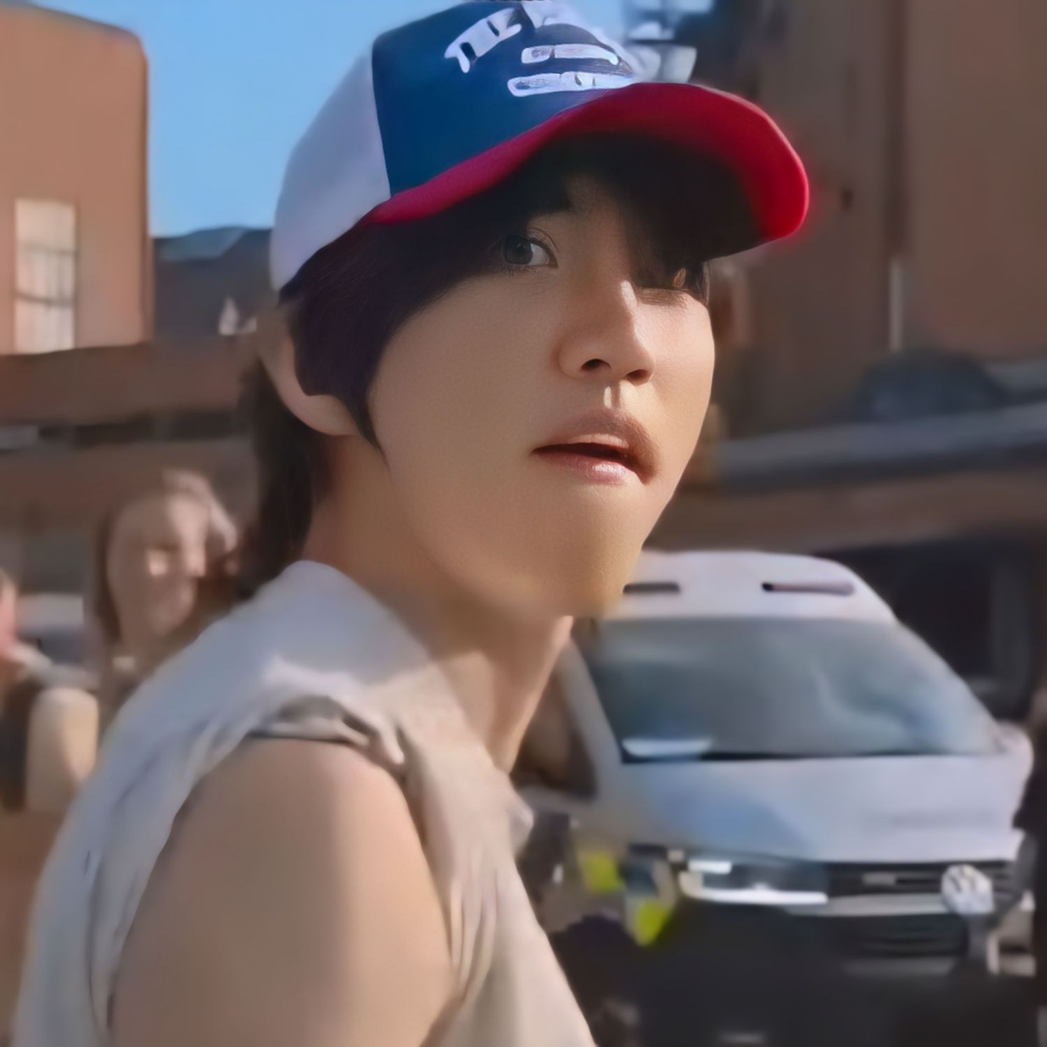 Recent activity shot of Lee Seungyoon