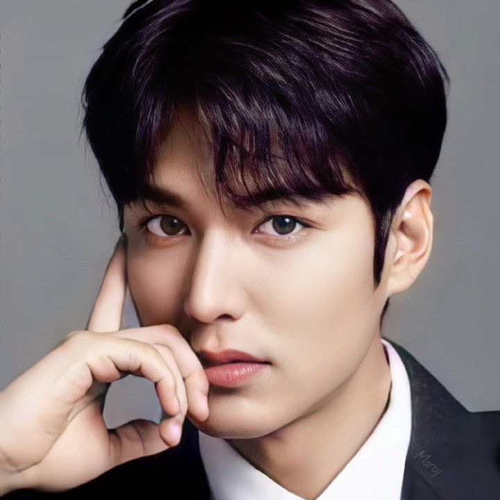 Recent activity shot of Lee Minho