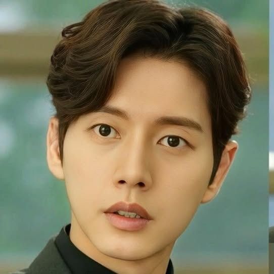 Latest photo of Park Haejin