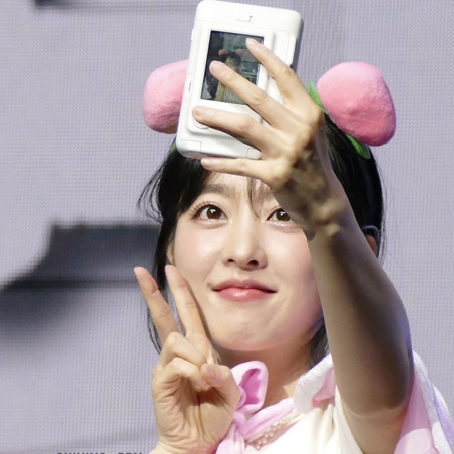A moment captured by a fan of Park Boyoung