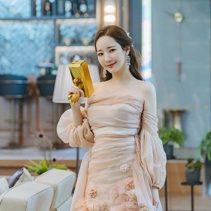 A moment captured by a fan of Park Minyoung