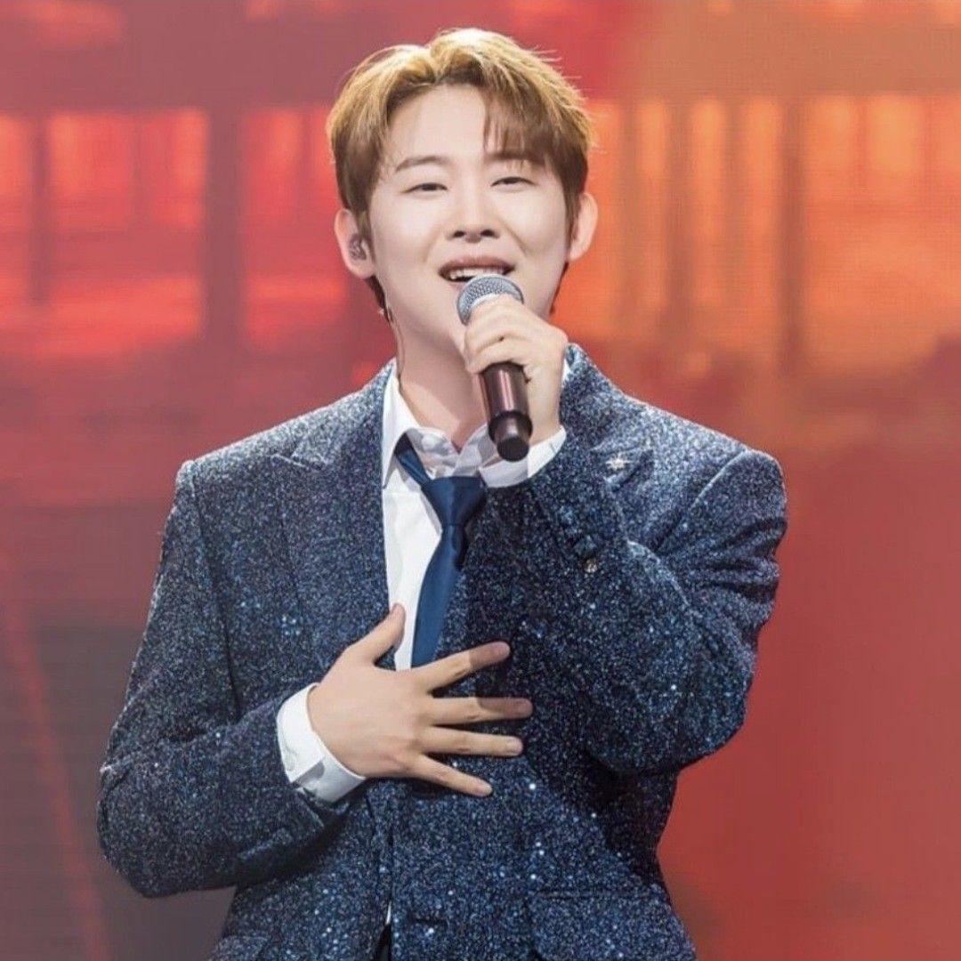 Behind-the-scenes cut of Jinuk