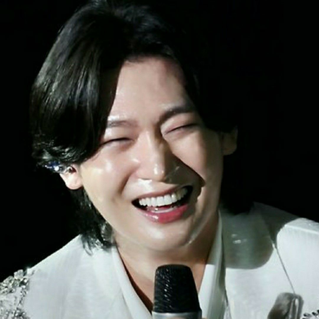 Behind-the-scenes cut of Kim Yongbin