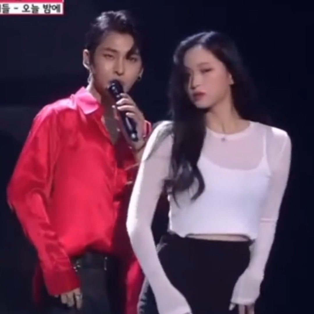 A moment captured by a fan of Seong Ri