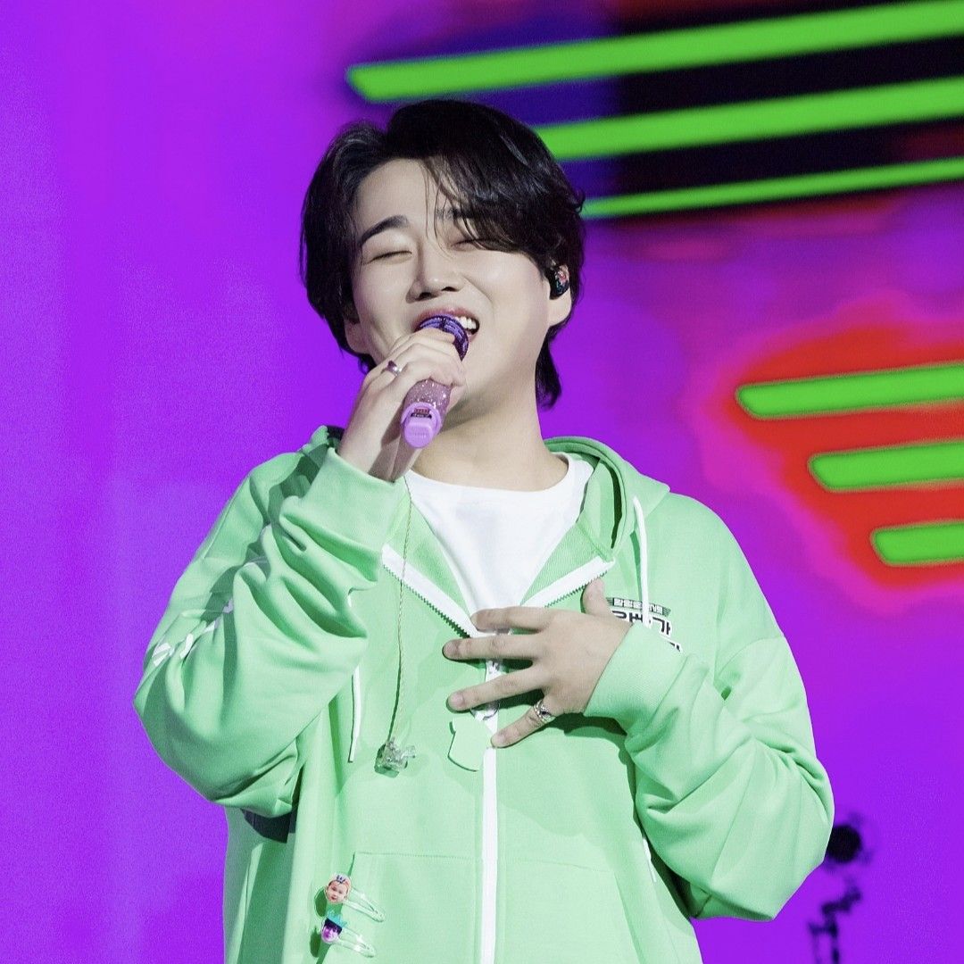 Recent activity shot of Hwang Youngwoong