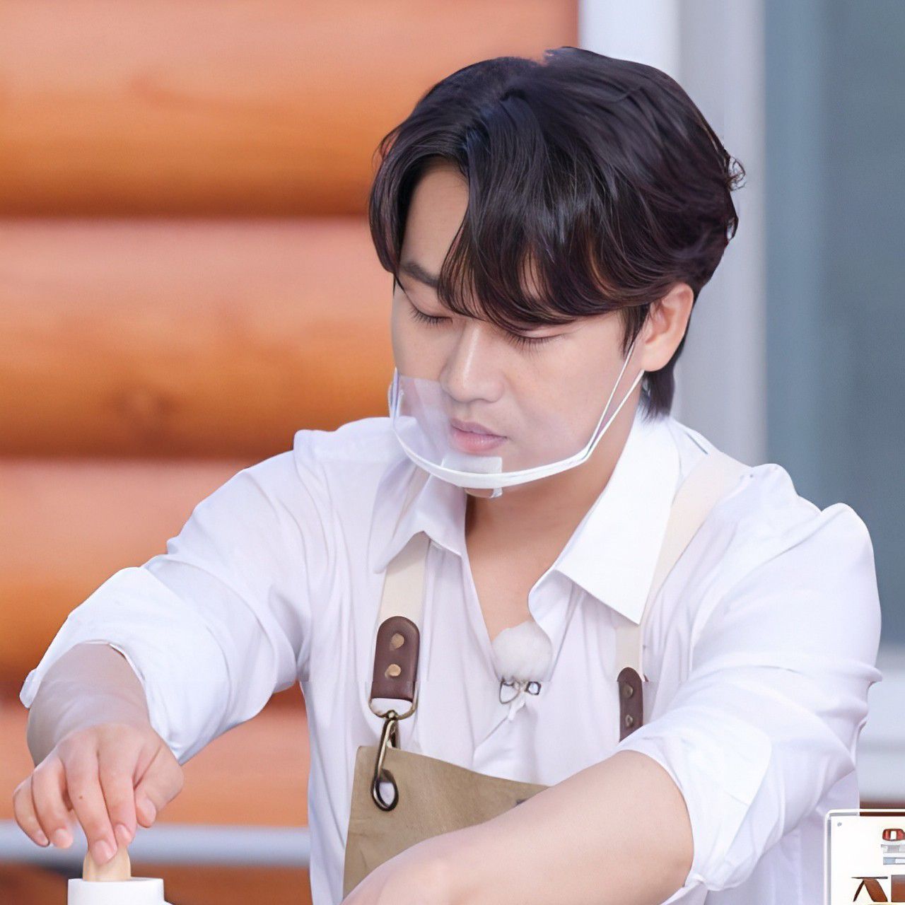 A moment captured by a fan of Min Soohyun