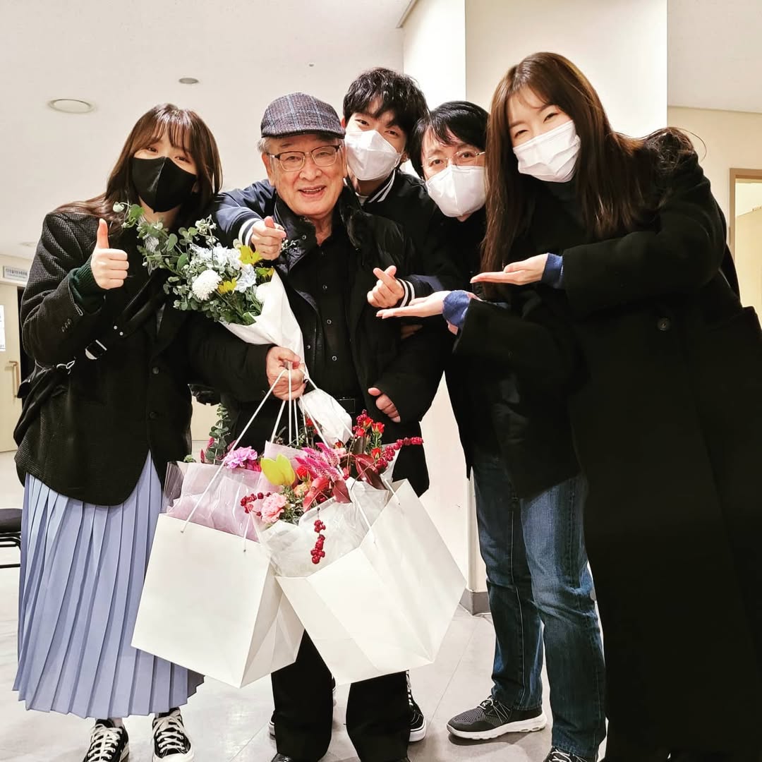 A moment captured by a fan of Lee Joongi