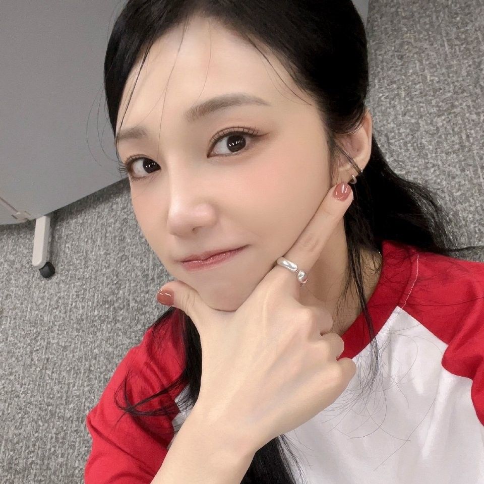 Recent activity shot of Jung Eunji