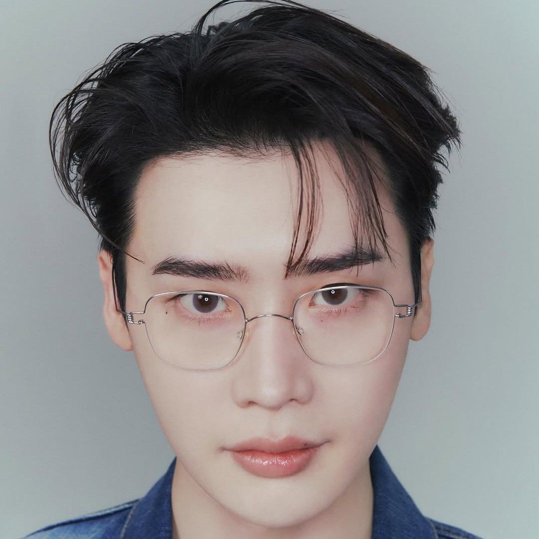 李钟硕的近期活动照