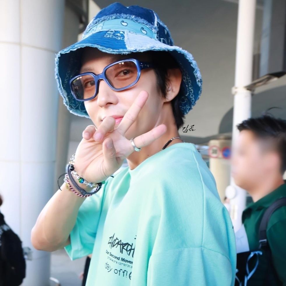 Latest photo of Lee Joongi