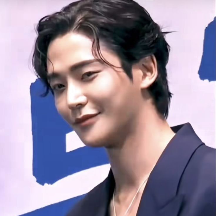 Latest photo of Rowoon