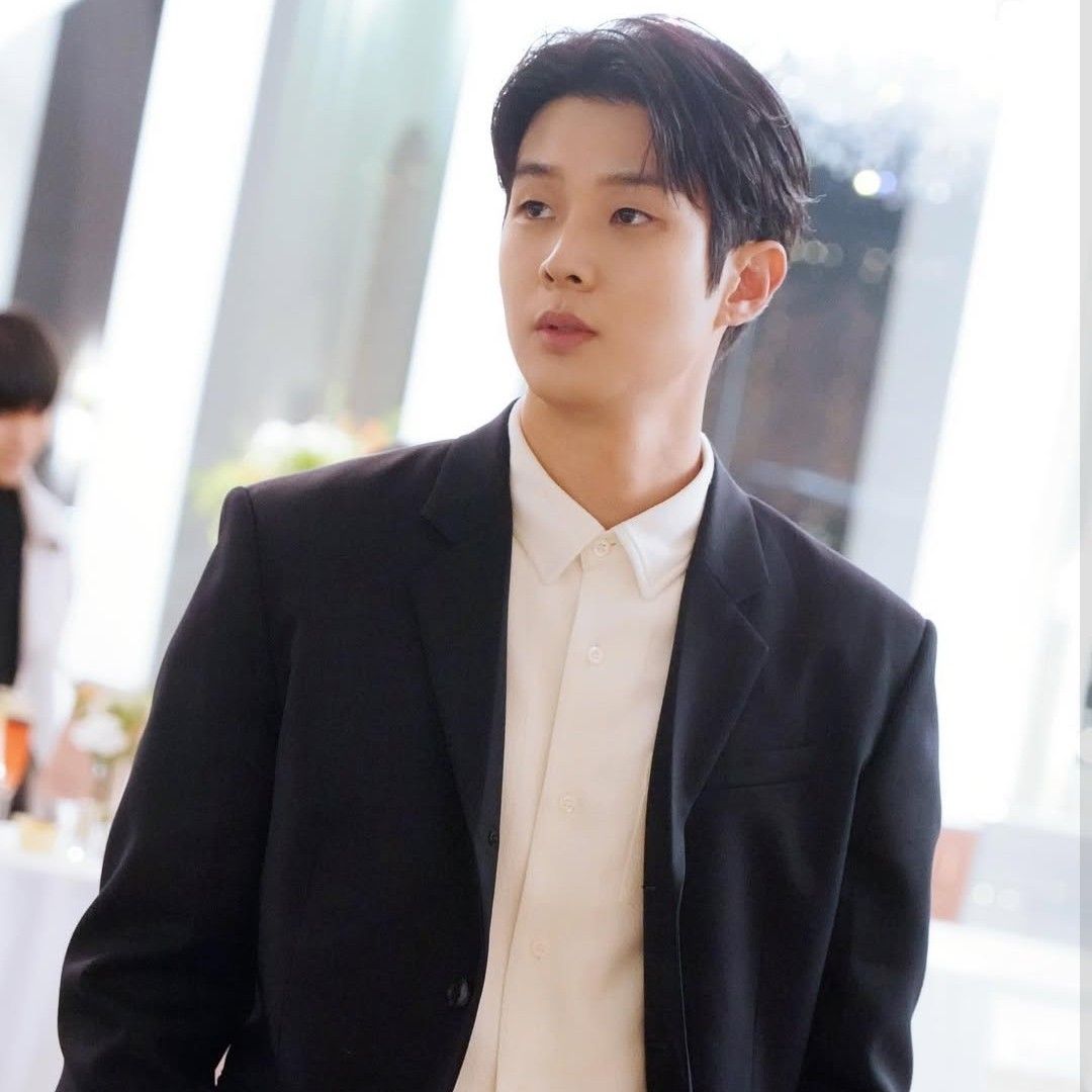 Recent activity shot of Choi Wooshik