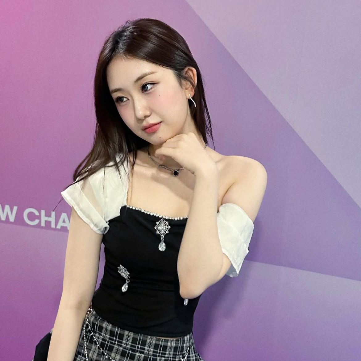 Recent activity shot of Jeon Yujin