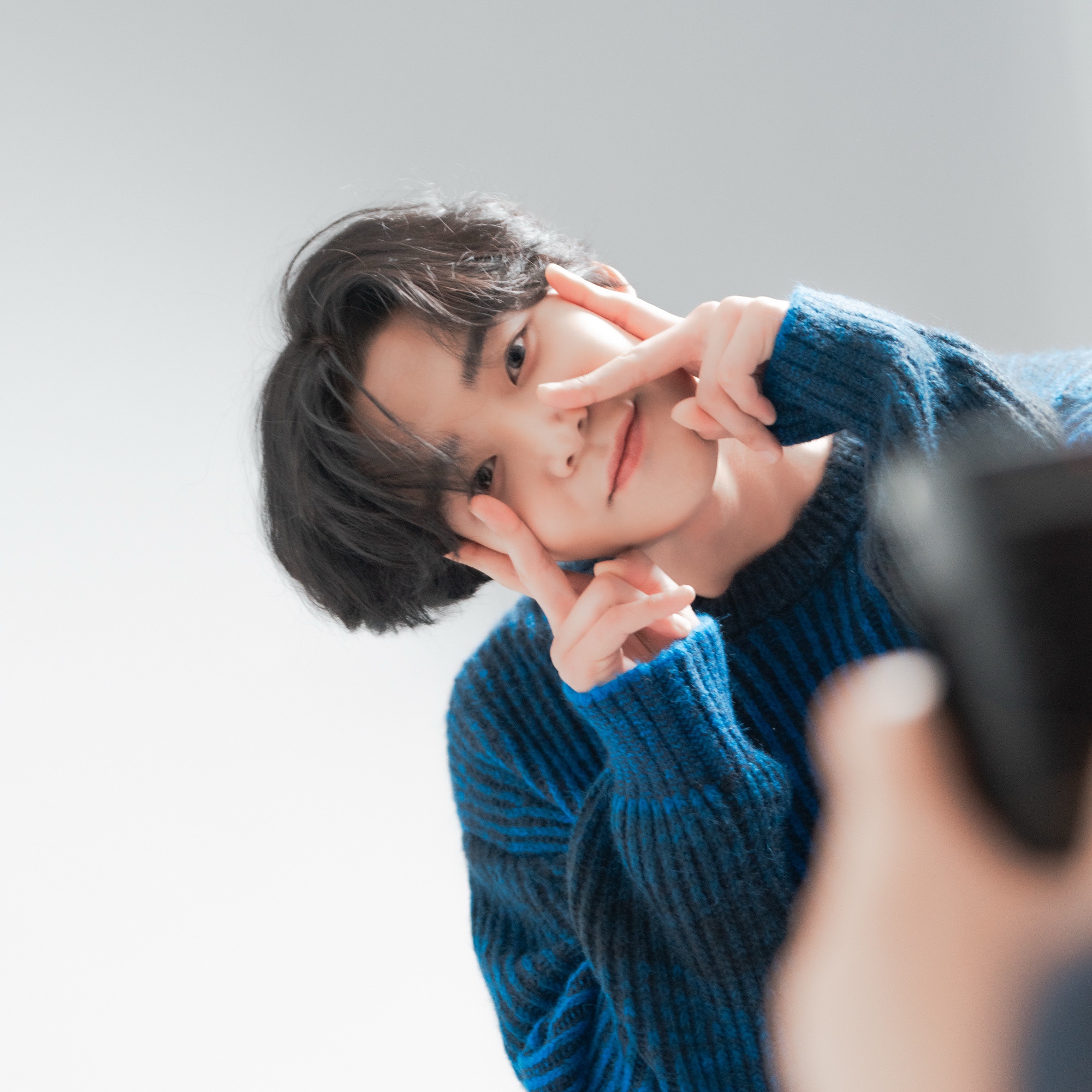 Cuplikan di balik layar dari Rowoon