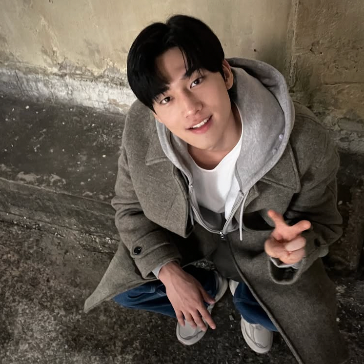 A moment captured by a fan of Hong Mingi