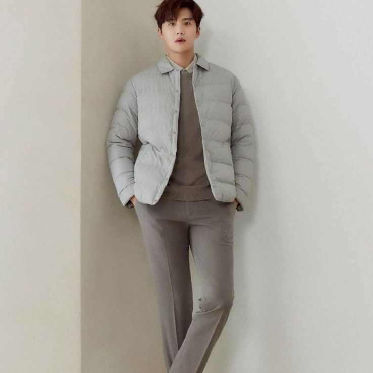 金宣虎的最新照片