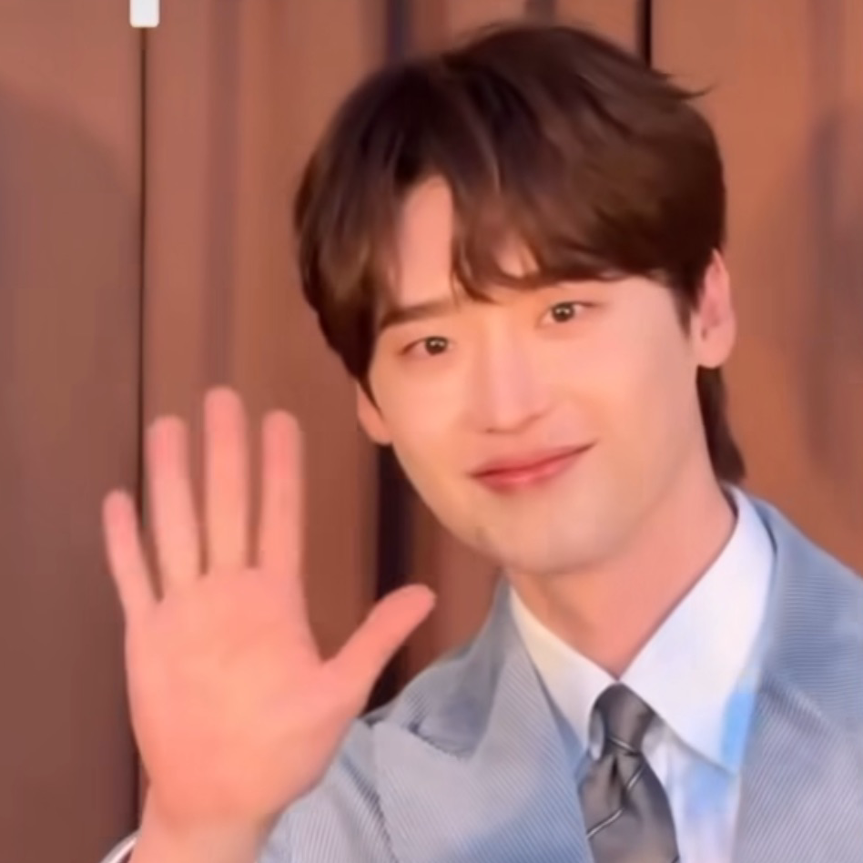 Behind-the-scenes cut of Lee Jongsuk