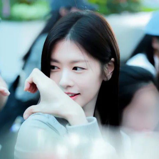 Behind-the-scenes cut of Jung Somin