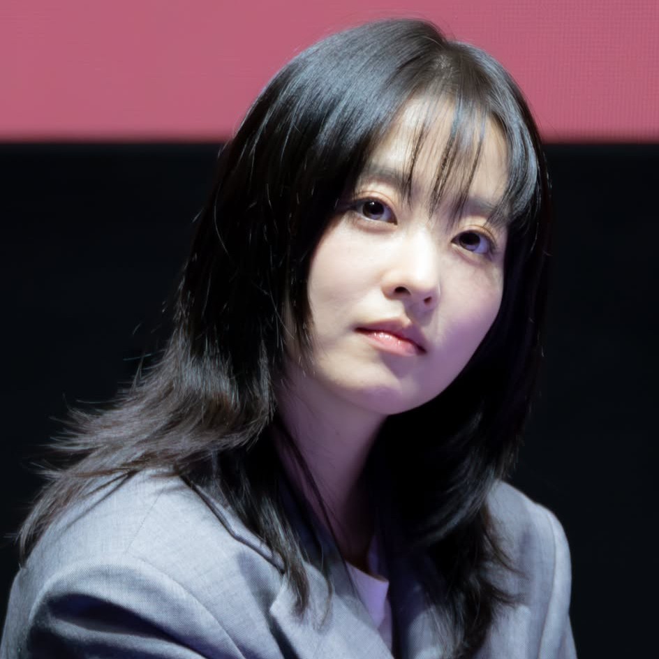 Latest photo of Park Boyoung
