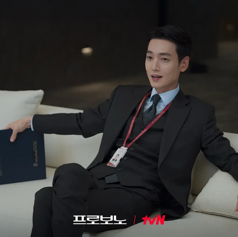 Behind-the-scenes cut of Jung Kyungho