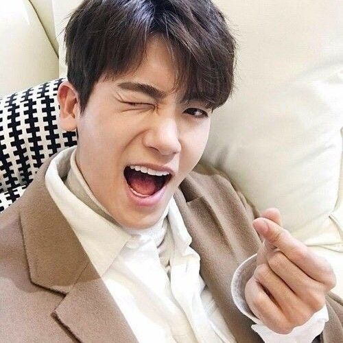 A moment captured by a fan of Park Hyungsik