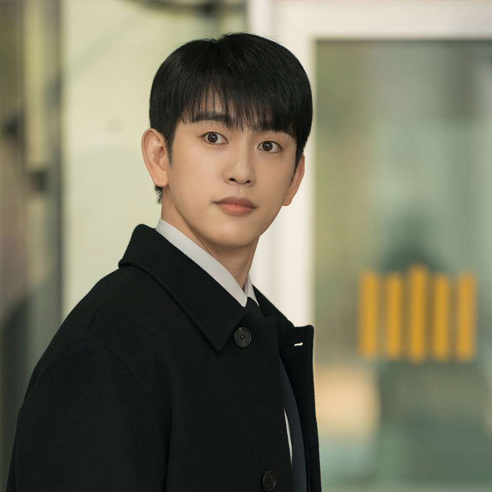 Foto kegiatan terbaru dari Park Jinyoung