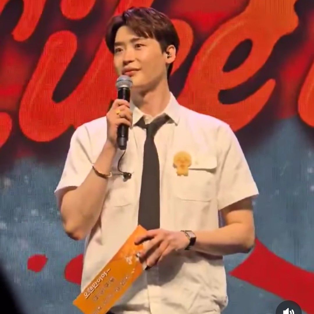 李鍾碩的近期活動照