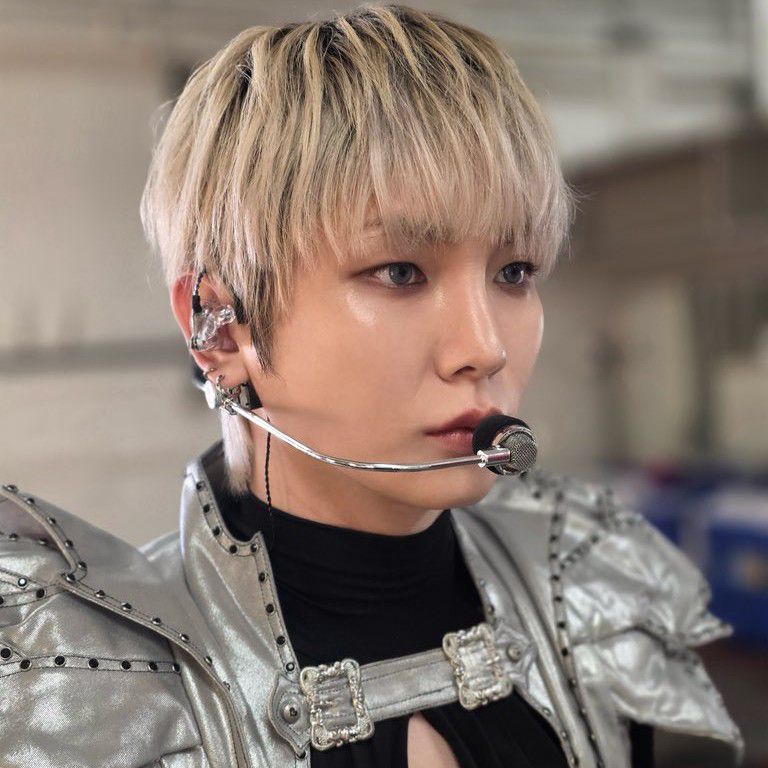 A moment captured by a fan of Key