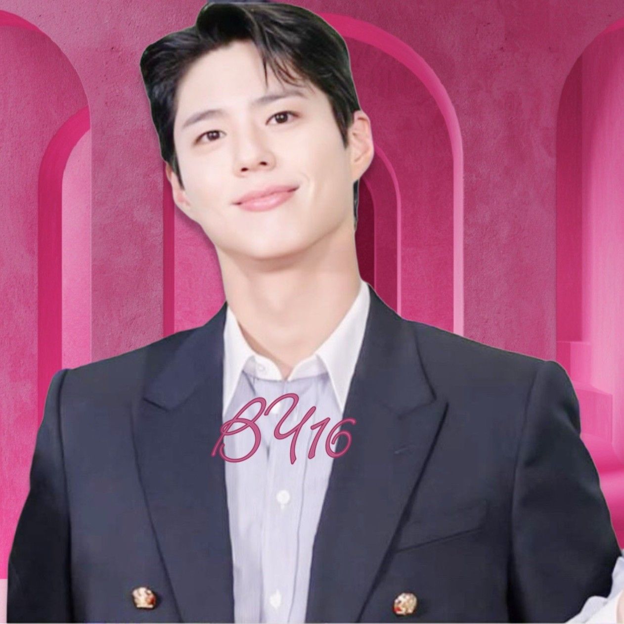 A moment captured by a fan of Park Bogum