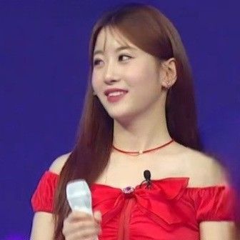 A moment captured by a fan of Oh Yujin