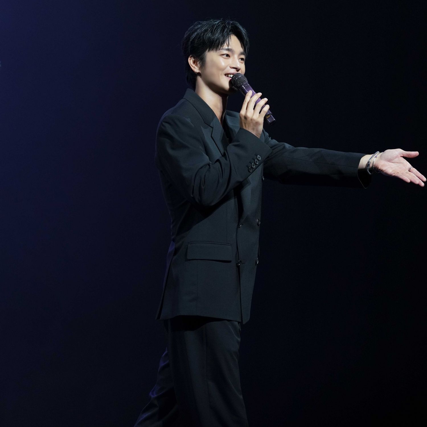A moment captured by a fan of Seo Inguk