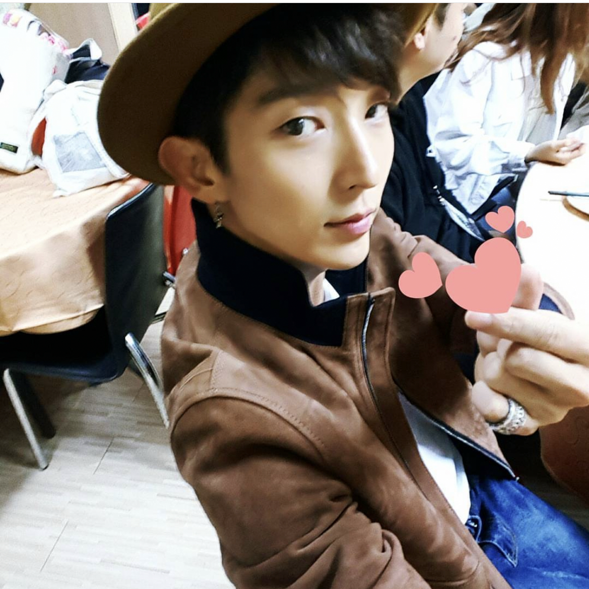 李準基的最新照片