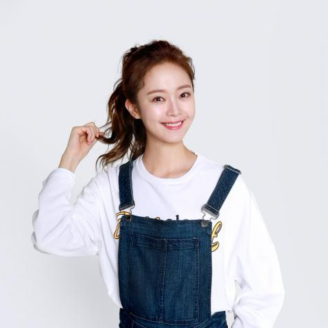 Behind-the-scenes cut of Jeon Somin