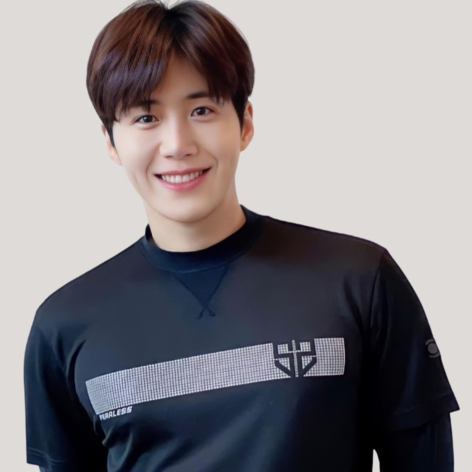 Recent activity shot of Kim Seonho