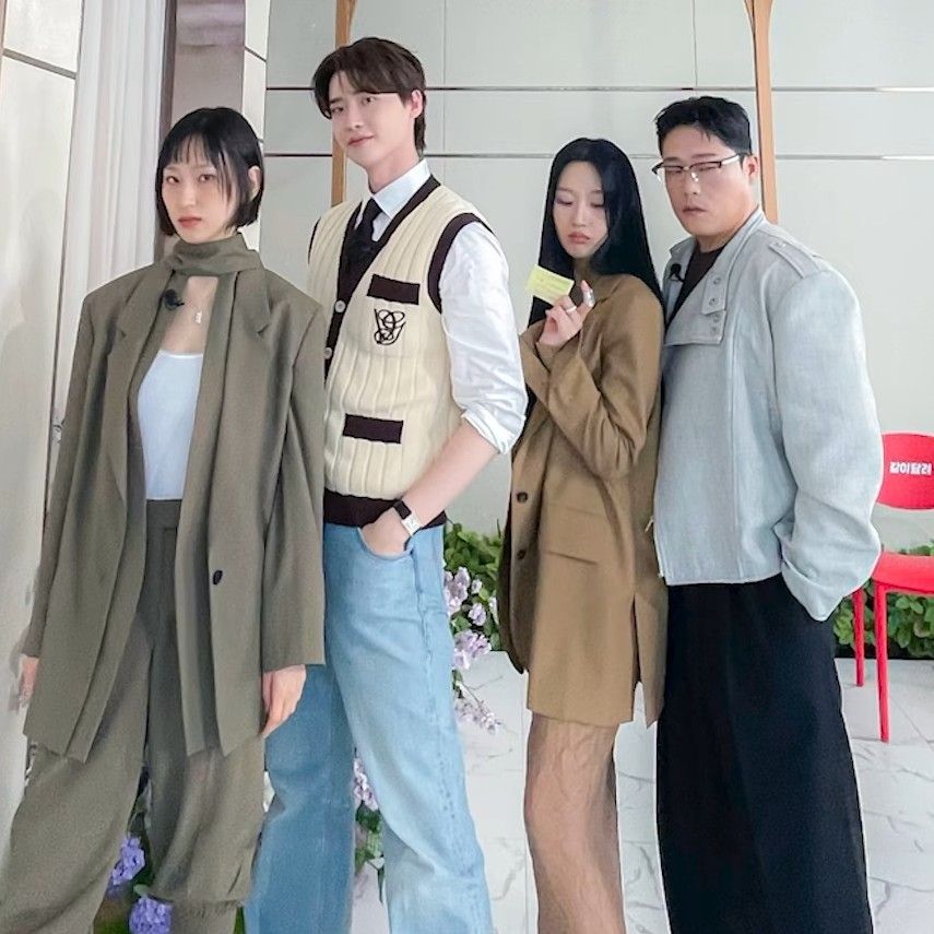 Behind-the-scenes cut of Lee Jongsuk