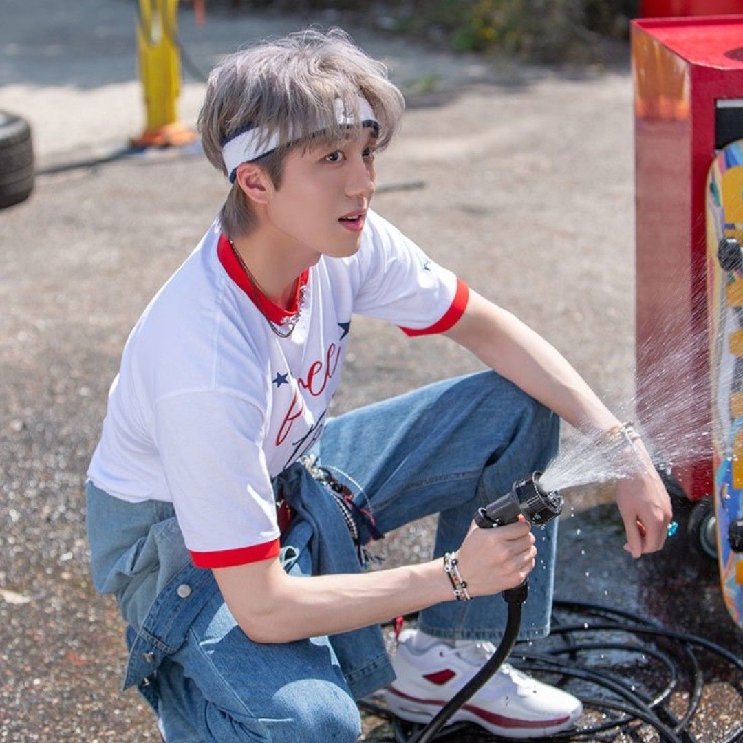 A moment captured by a fan of Chani