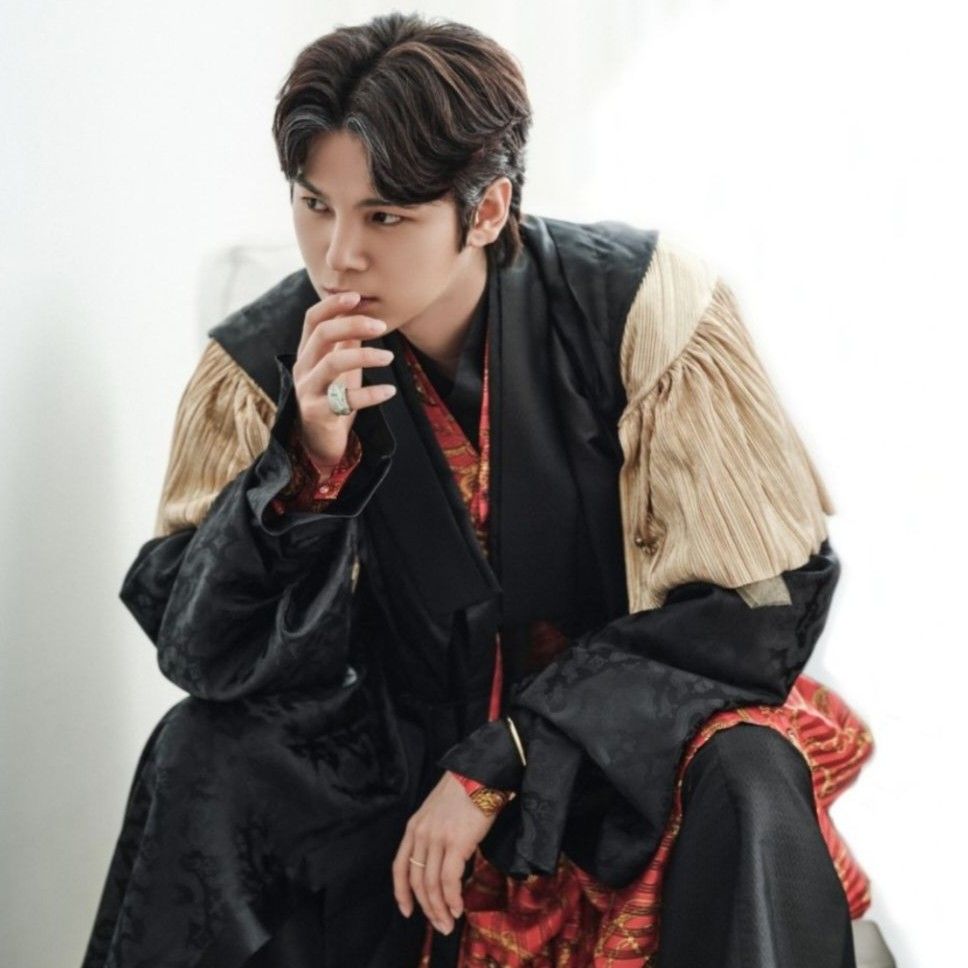 A moment captured by a fan of Kim Junsu (1991)