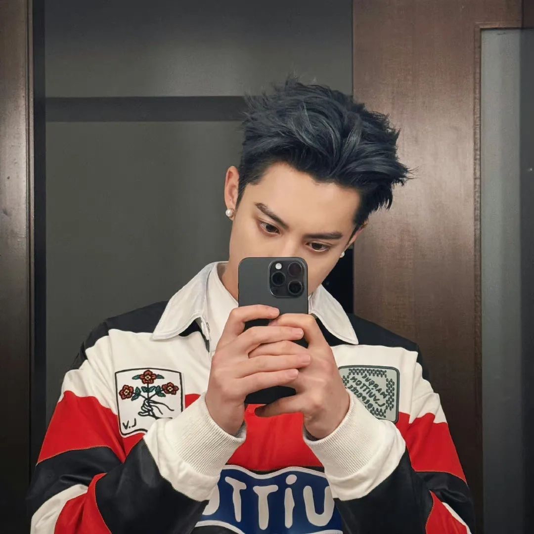 Behind-the-scenes cut of Dylan Wang