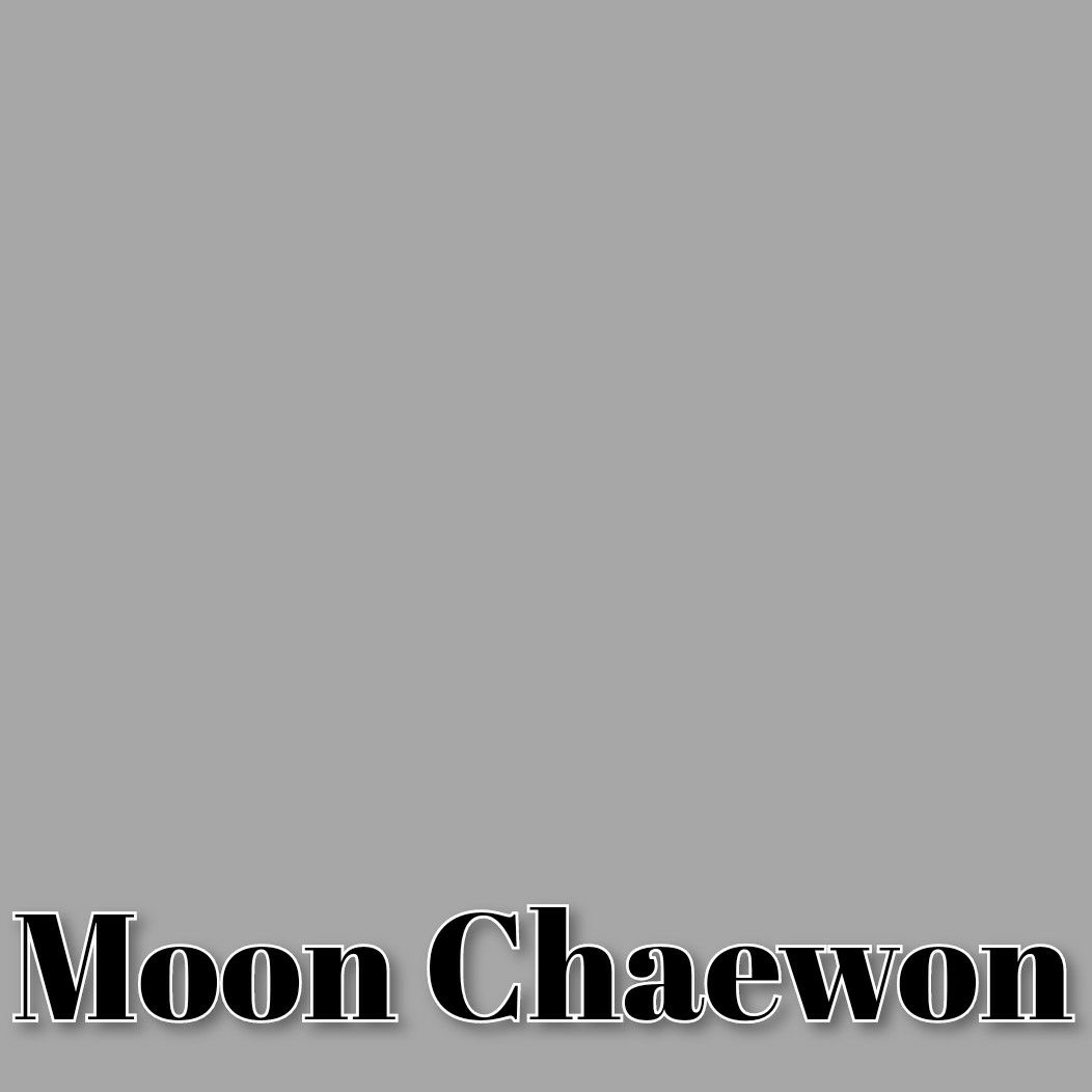 Foto terbaru dari Moon Chaewon