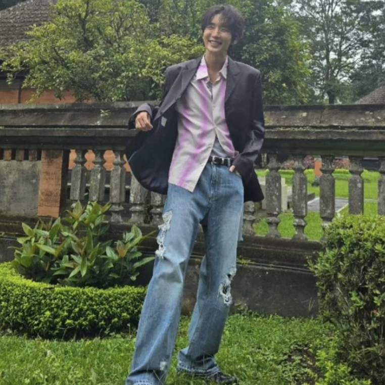 Foto terbaru dari Lee Joongi