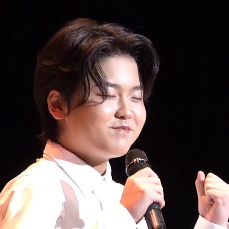 Recent activity shot of Park Sungon