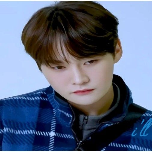 粉丝拍下的朴瑞镇瞬间