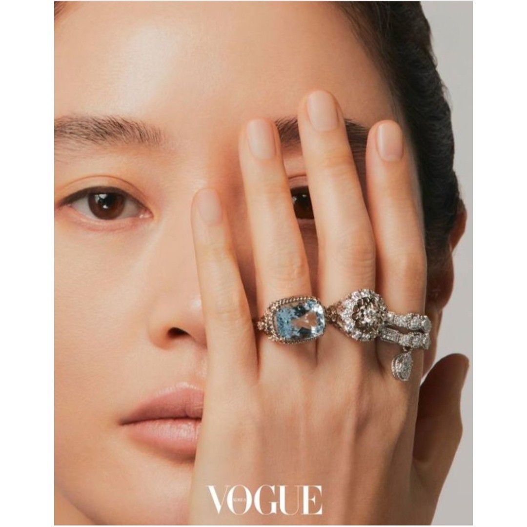 A moment captured by a fan of Kim Hyesoo