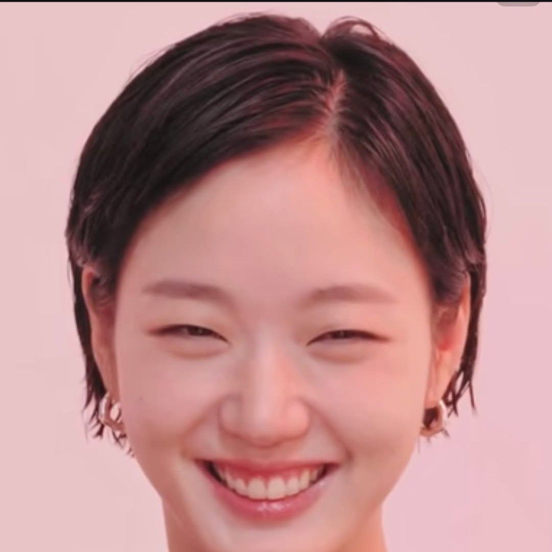 Behind-the-scenes cut of Kim Goeun