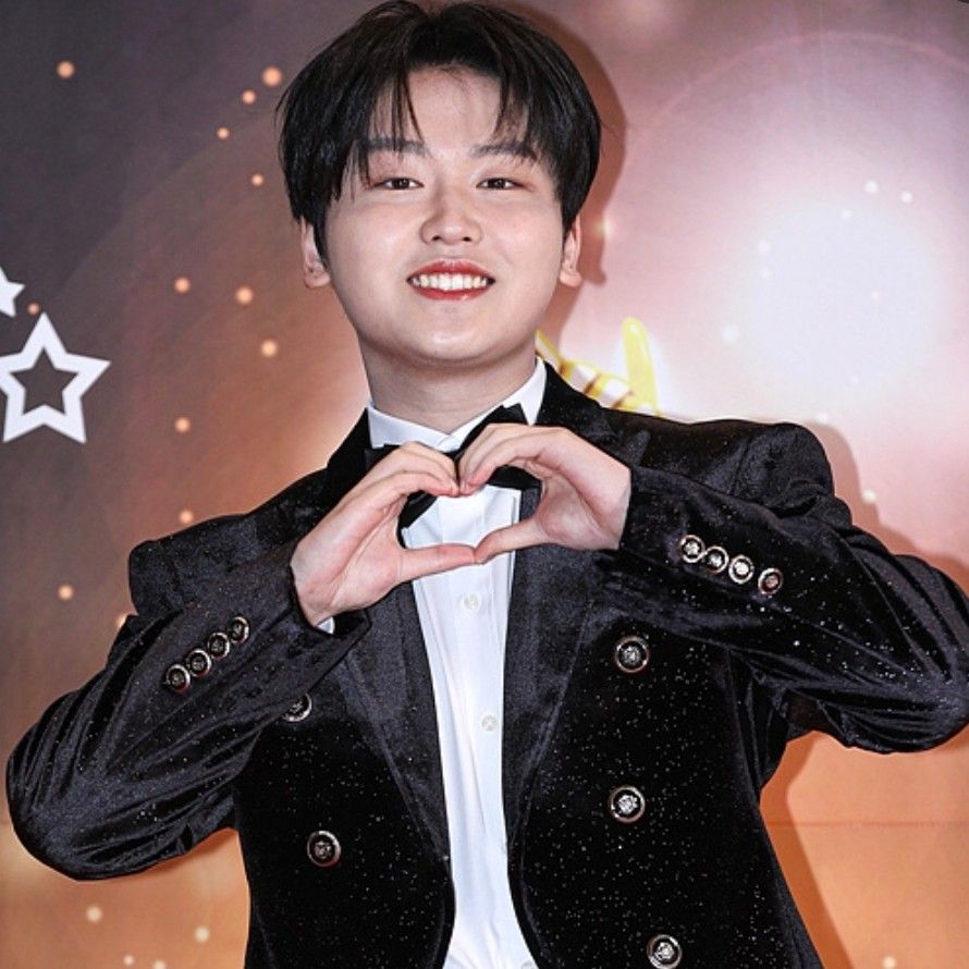 Park Sungon的幕后花絮