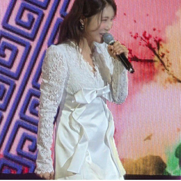 Foto terbaru dari Kim Soyou